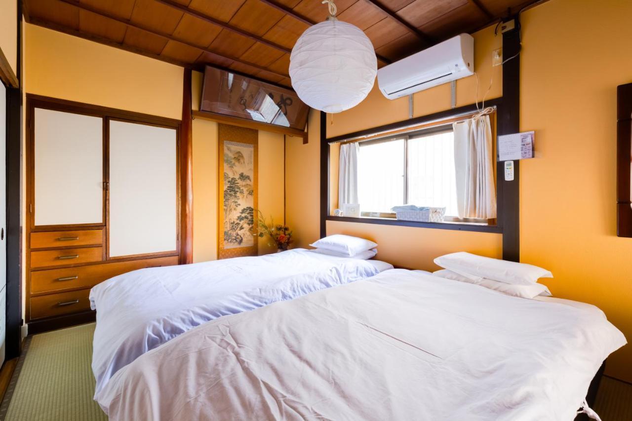 Family House Apartment Osaka Exterior photo